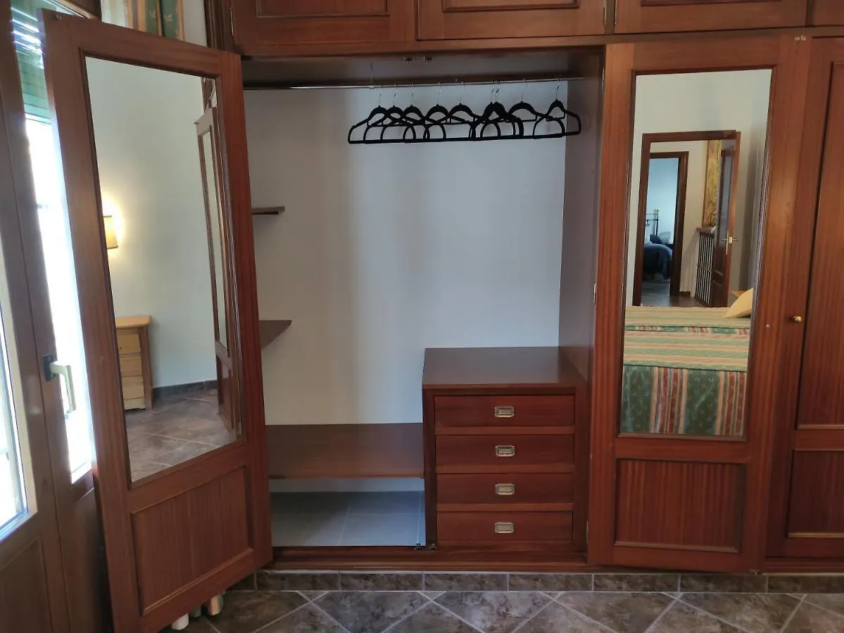 Entretorres. Casa-Duplex En Centro Historico. Appartement Carmona