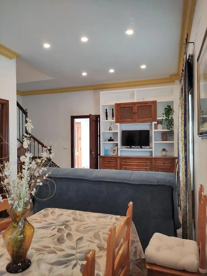 Entretorres. Casa-Duplex En Centro Historico. Appartement Carmona